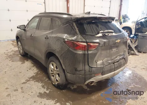 2021 Chevrolet Blazer Awd 2Lt z USA, uszkodzony, nr VIN 3GNKBHRS2MS509583